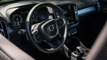 Volvo XC40 mhc