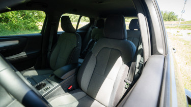 Volvo XC40 mhc