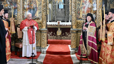 A világ puskaporos hordójába látogat XIV. Leó pápa – Azonnal határozott üzenetet kapott az iszlamista fegyveresektől